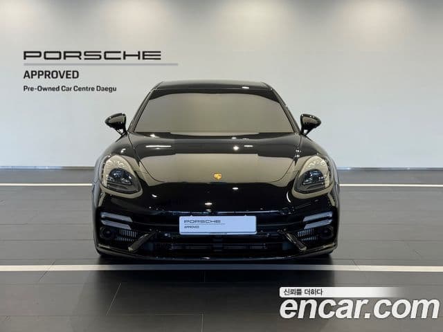 Porsche Panamera 2023 — ფოტო 7/20