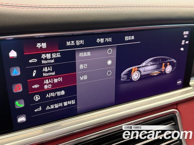 Porsche Panamera 2023 — ფოტო 8/20