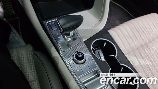 Genesis G70 2021 — ფოტო 9/20