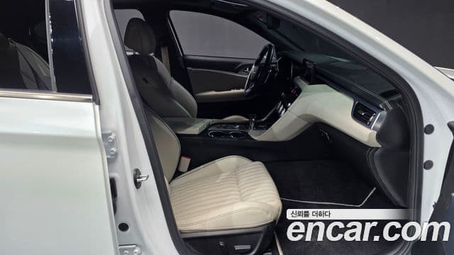 Genesis G70 2021 — ფოტო 11/20