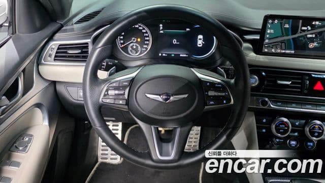 Genesis G70 2021 — ფოტო 13/20