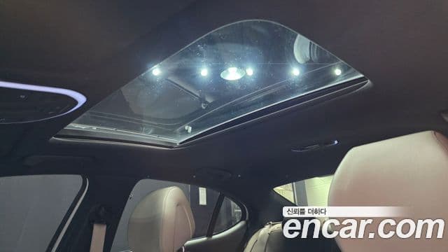 Genesis G70 2021 — ფოტო 18/20