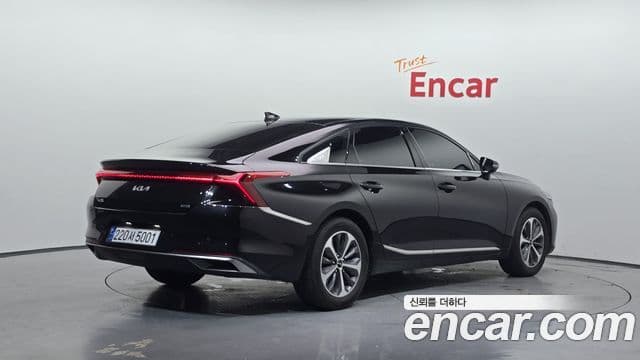 Kia K8 2021 — Şəkil 2/20