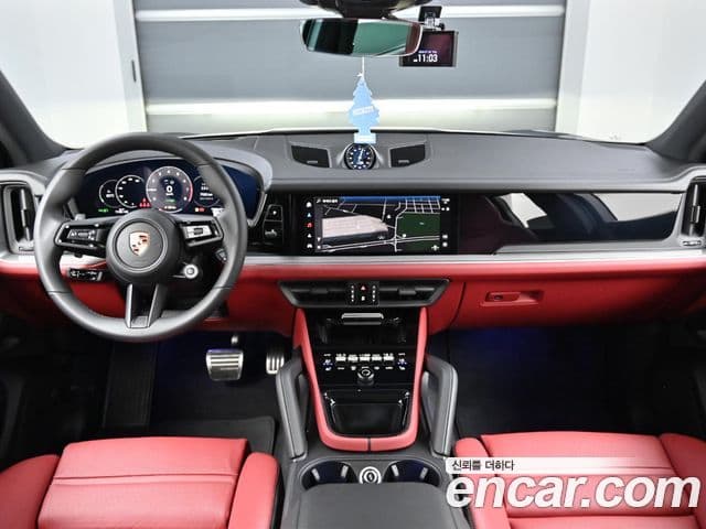 Porsche Cayenne 2025 — Photo 5/20
