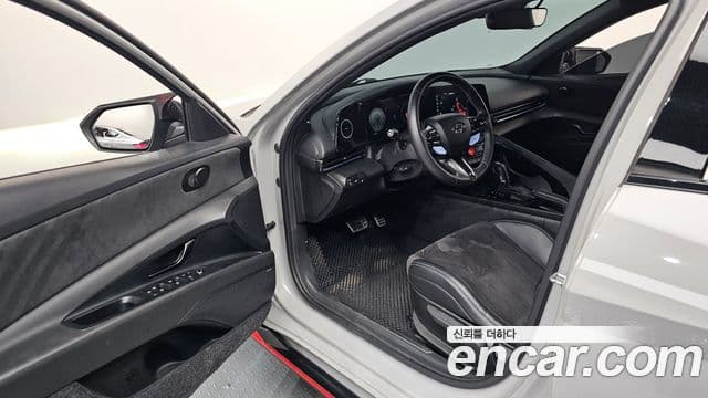 Hyundai Avante 2023 — ფოტო 10/20