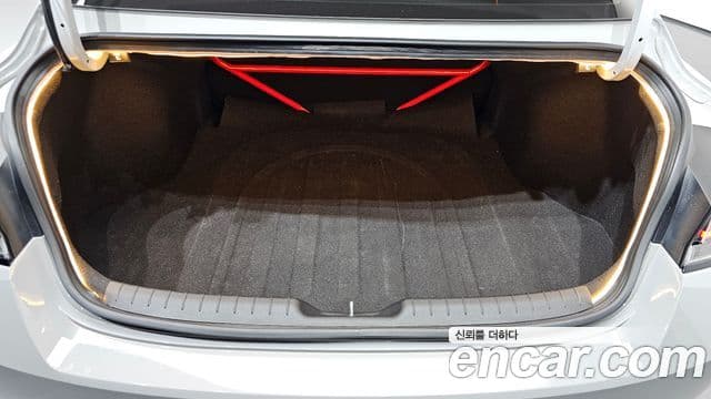 Hyundai Avante 2023 — ფოტო 16/20
