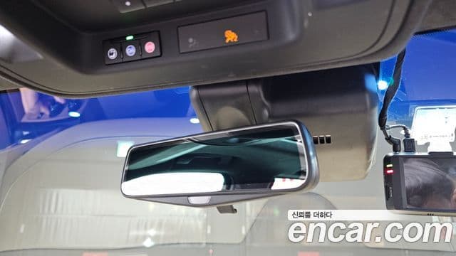 Cadillac Escalade 2019 — ფოტო 15/20
