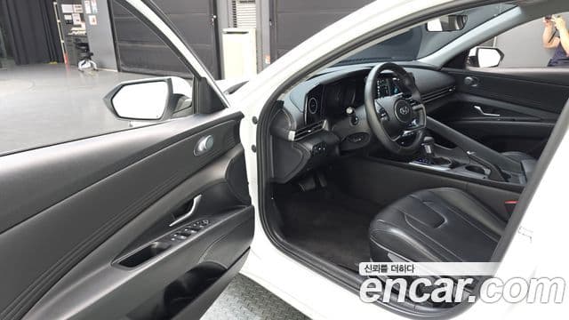Hyundai Avante 2023 — Фото 10/20