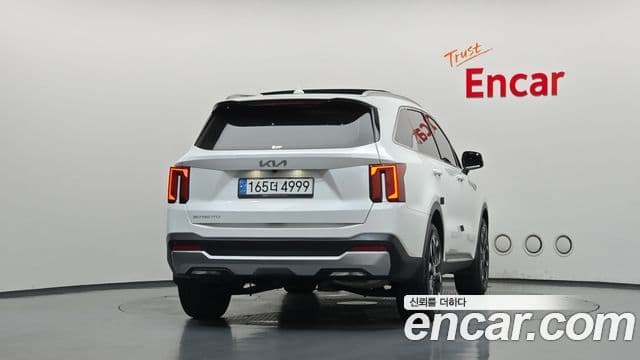 Kia Sorento 2024 — ფოტო 4/20
