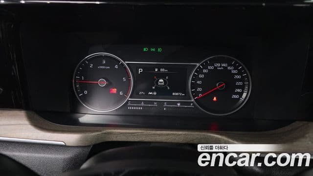 Kia Sorento 2021 — ფოტო 8/20