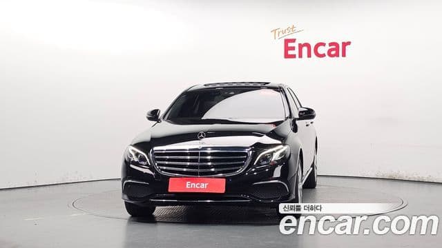 Mercedes-Benz E-Class 2020 — ფოტო 3/20