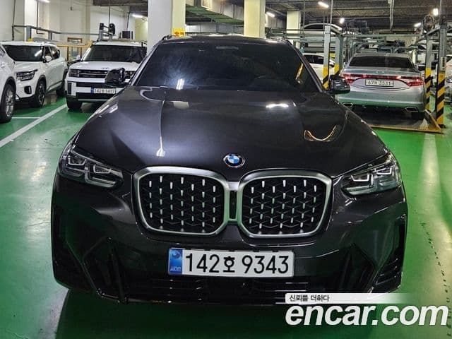 BMW X4 2025 — ფოტო 1/12