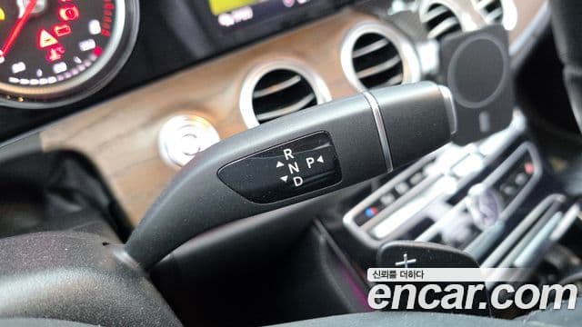 Mercedes-Benz E-Class 2019 — Фото 9/20
