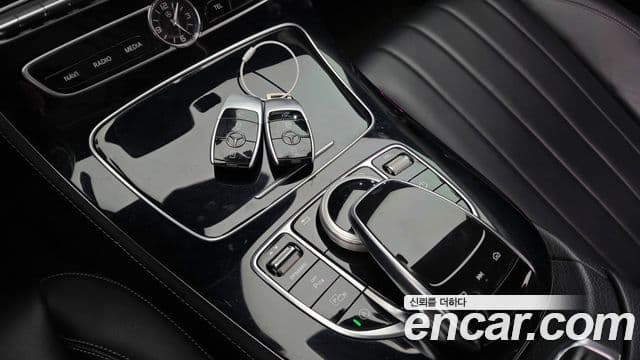 Mercedes-Benz E-Class 2019 — Фото 19/20