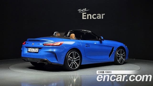 BMW Z4 2019 — Фото 2/20