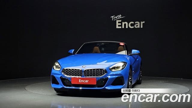 BMW Z4 2019 — Фото 3/20