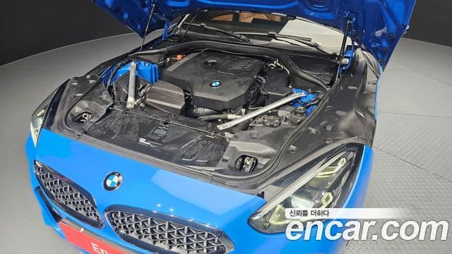 BMW Z4 2019 — Фото 6/20