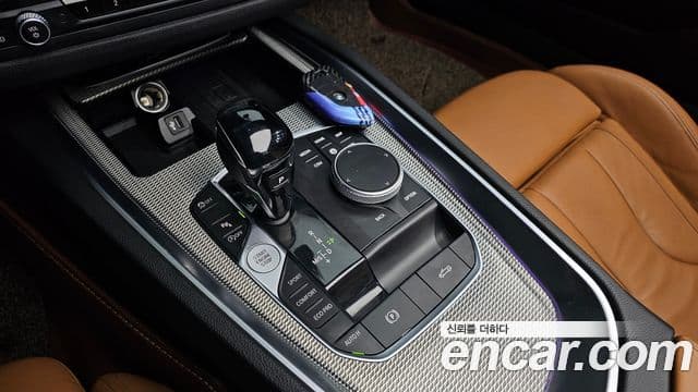 BMW Z4 2019 — Фото 9/20