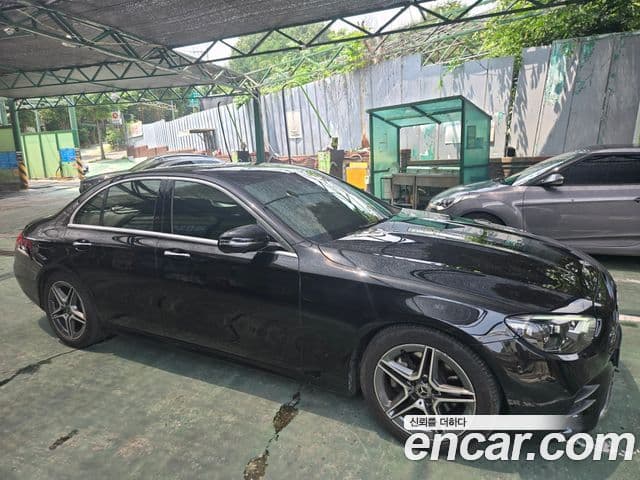 Mercedes-Benz E-Class 2022 — Şəkil 2/10