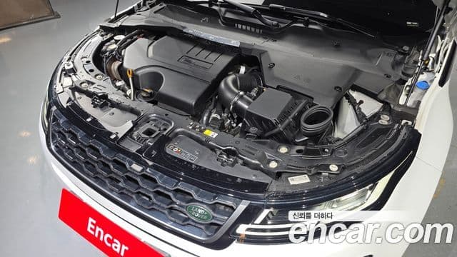 Land Rover Range Rover Evoque 2022 — Photo 9/20
