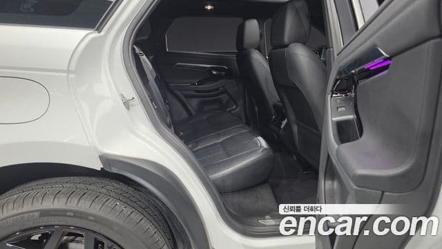Land Rover Range Rover Evoque 2022 — Photo 17/20
