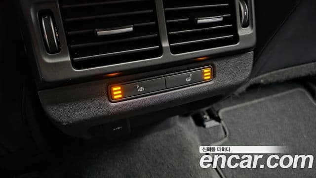 Land Rover Range Rover Evoque 2022 — Photo 13/20