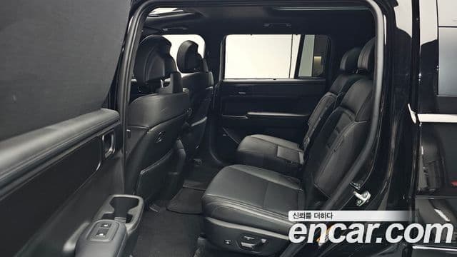 Hyundai Santa Fe 2025 — ფოტო 12/20