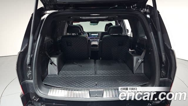 Hyundai Santa Fe 2025 — ფოტო 20/20