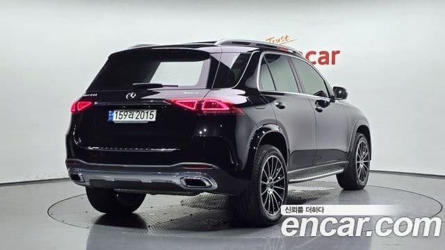 Mercedes-Benz GLE-Class 2023 — Фото 2/20