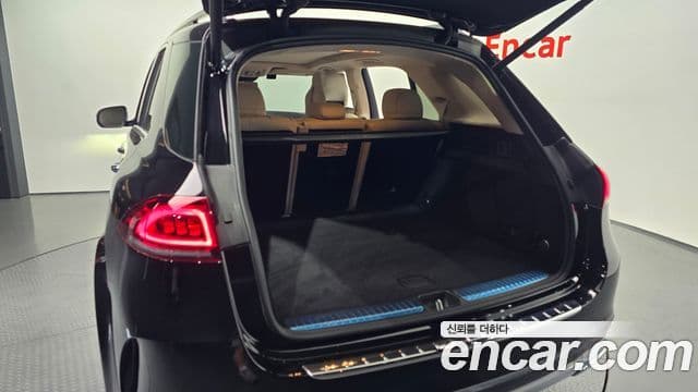 Mercedes-Benz GLE-Class 2023 — Фото 20/20