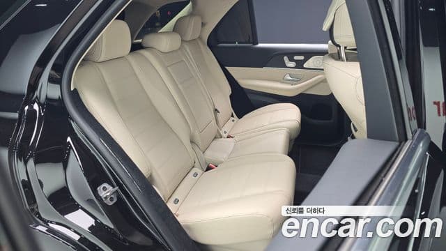 Mercedes-Benz GLE-Class 2023 — Şəkil 2/31