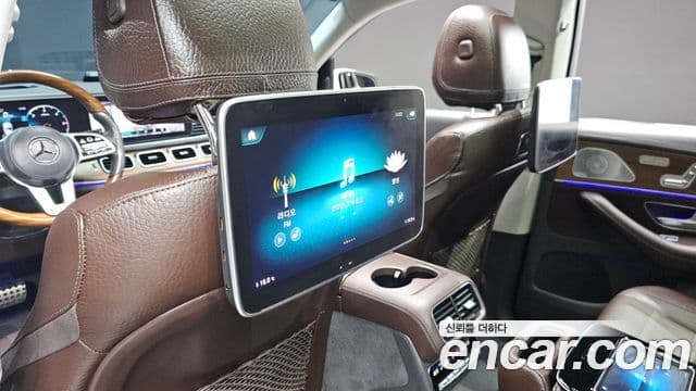 Mercedes-Benz GLS-Class 2020 — Şəkil 18/20