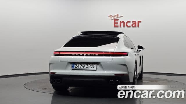 Porsche Panamera 2024 — Şəkil 4/20