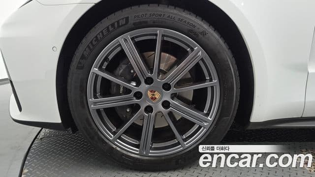 Porsche Panamera 2024 — Şəkil 5/20