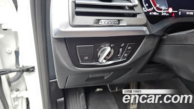 BMW X3 2024 — Photo 3/30