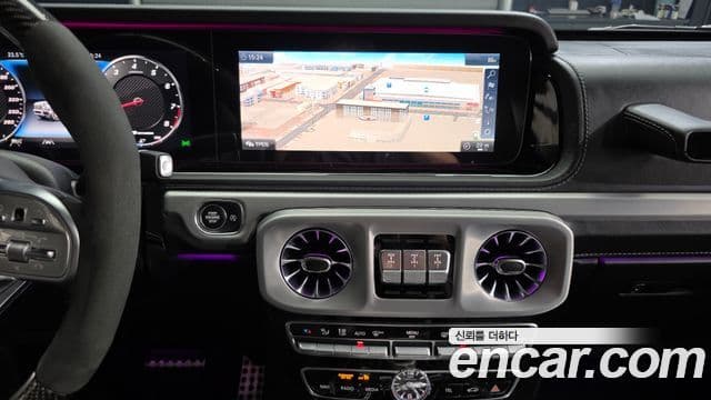 Mercedes-Benz G-Class 2021 — Şəkil 19/20