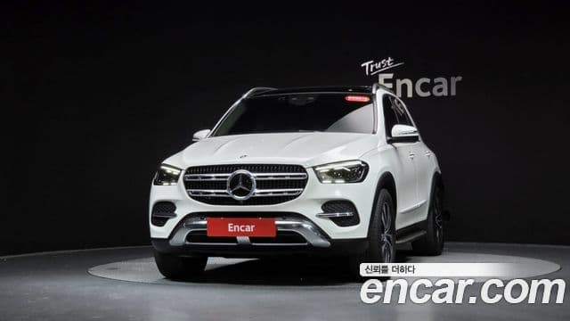 Mercedes-Benz GLE-Class 2024 — ფოტო 3/20