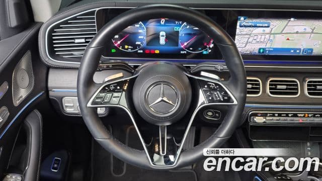 Mercedes-Benz GLE-Class 2024 — ფოტო 13/20