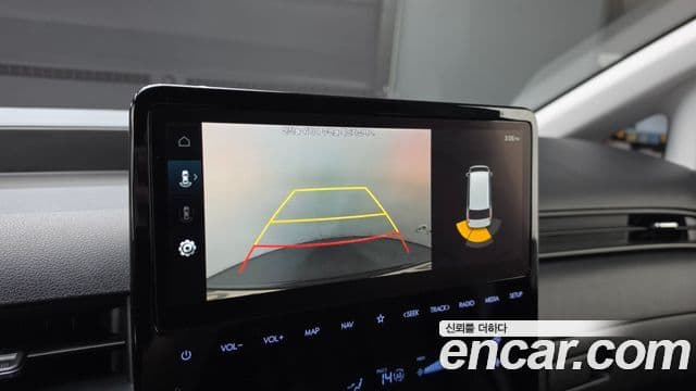 Hyundai Staria 2022 — ფოტო 16/20