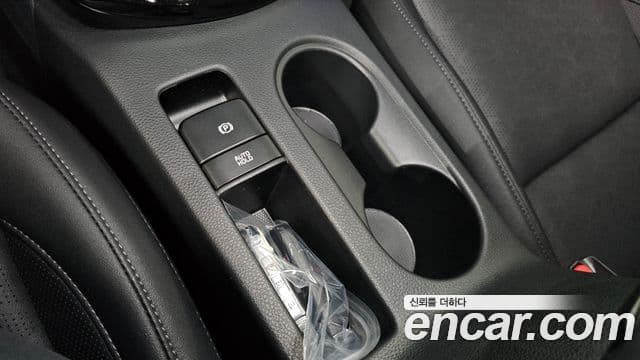 Kia Seltos 2025 — Şəkil 17/20