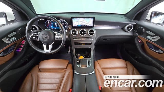 Mercedes-Benz GLC-Class 2020 — ფოტო 7/20