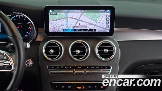 Mercedes-Benz GLC-Class 2020 — ფოტო 12/20