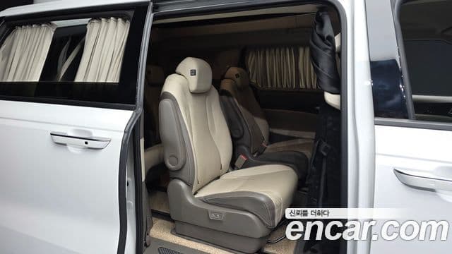 Kia Carnival 2022 — Şəkil 12/20