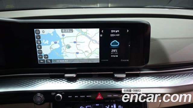 Kia Carnival 2022 — Şəkil 14/20