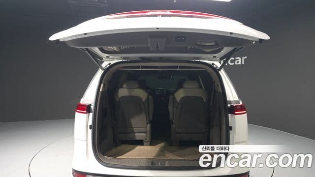 Kia Carnival 2022 — Şəkil 20/20