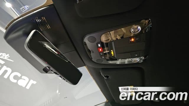 Kia Sorento 2024 — ფოტო 19/20