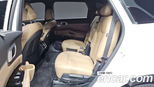 Kia Sorento 2024 — ფოტო 23/35