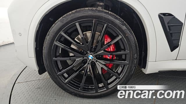 BMW X5 2025 — Photo 15/35