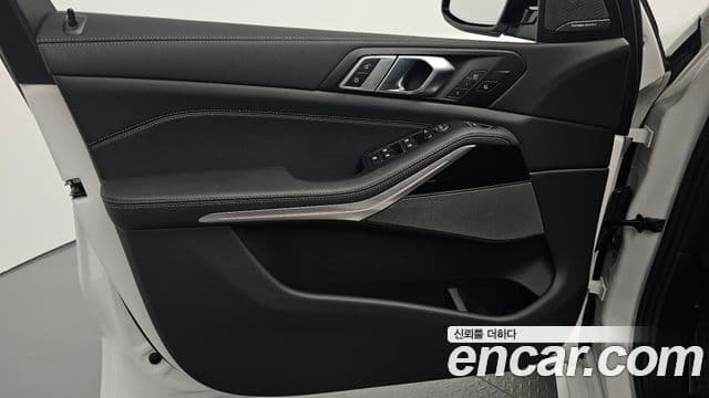 BMW X5 2025 — Photo 10/35