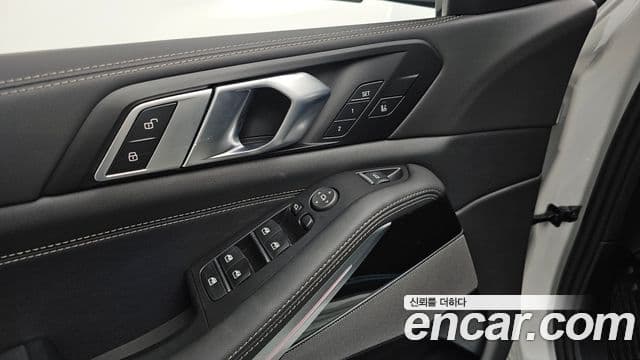 BMW X5 2025 — Photo 6/35